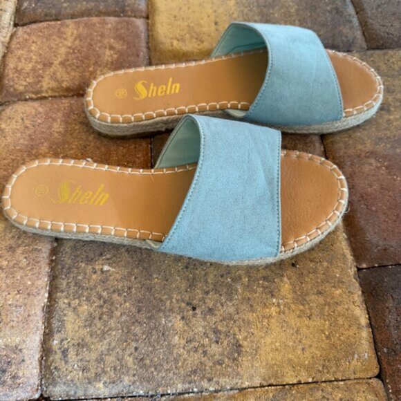 Shein Blue Faux‎ Suede Slides Rattan Like Sides Size 10 - Picture 6 of 8